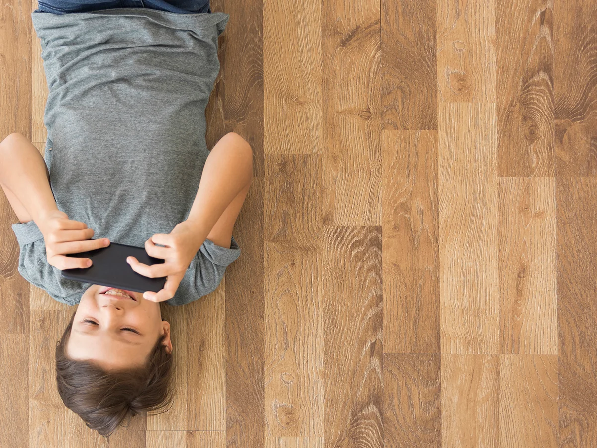 การเลือกใช้พื้นกระเบื้องไวนิลแบบม้วน 